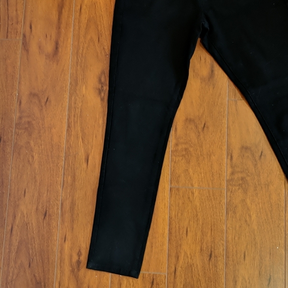 Black slacks - Picture 3 of 3